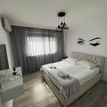 Skanderbeg View Апартаменты *